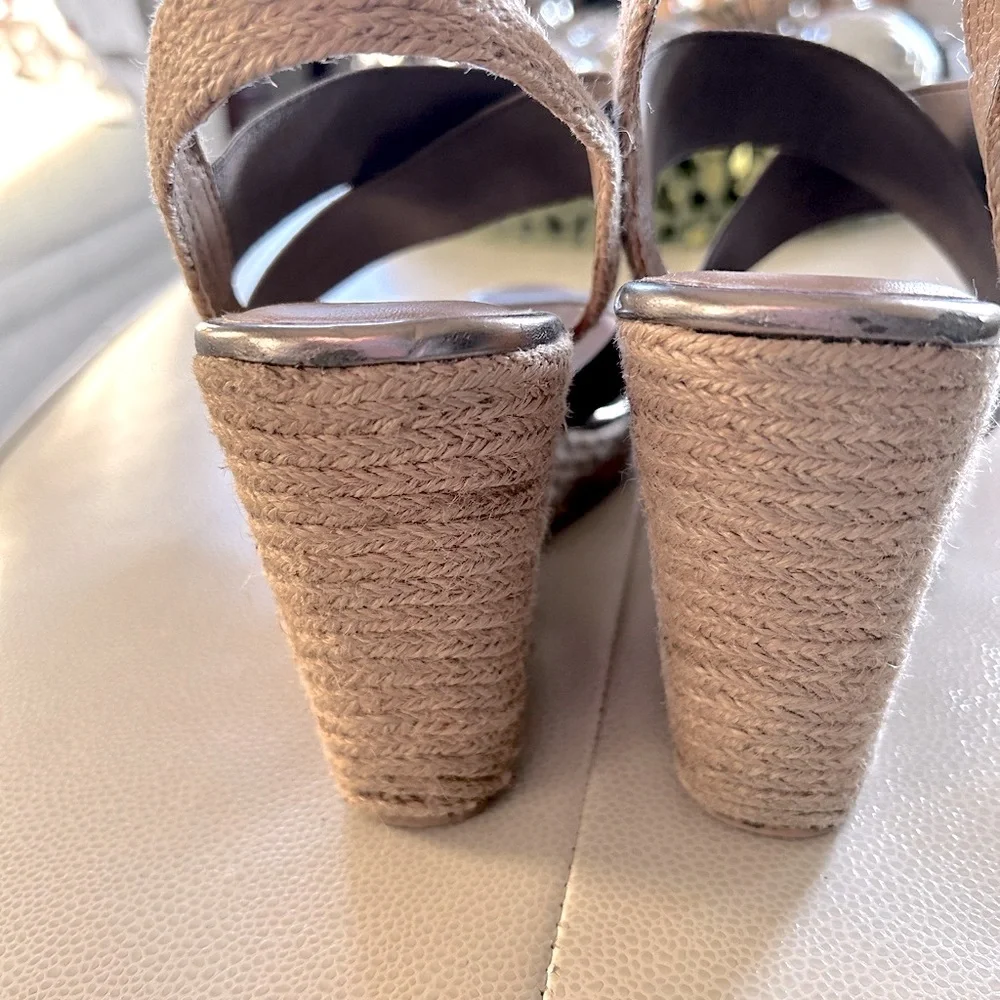 Yellow Box Women's Metallic Espadrille Wedges 8.5 Tan Neutral Strappy Stacked